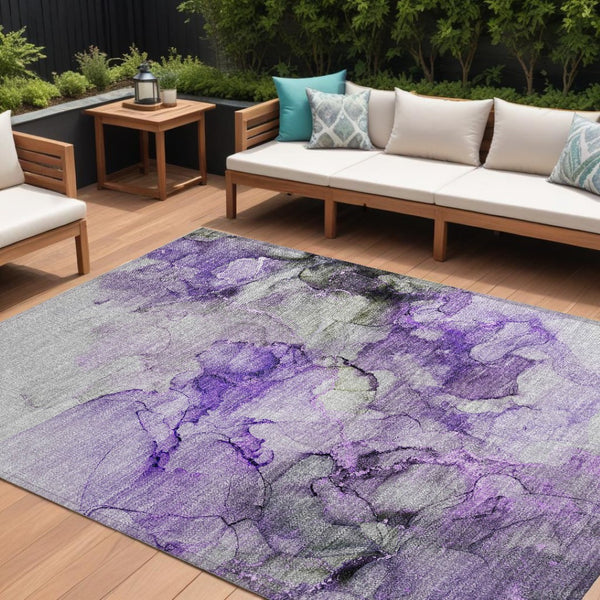 HomeRoots 5' Beige Abstract Area Rug – Washable, Non-Skid Design Perfect for Indoor and Outdoor Spaces 8' X 10' 560426