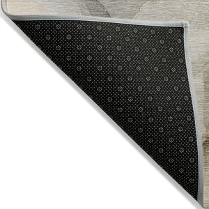 HomeRoots 5' Abstract Indoor Outdoor Area Rug - Stylish Washable Design for Living Spaces and Patios 5' X 8' 560442