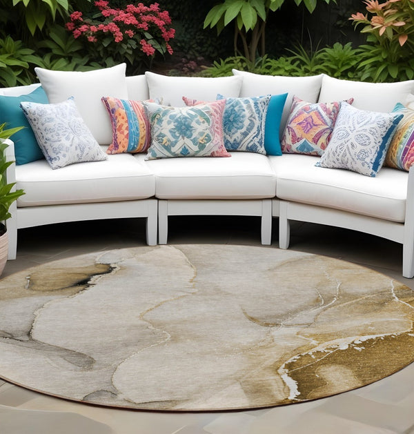 HomeRoots 5' Abstract Indoor Outdoor Area Rug - Stylish Washable Design for Living Spaces and Patios 8' X 8' 560443