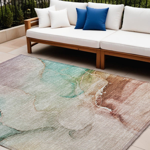 HomeRoots 5' Abstract Indoor Outdoor Area Rug - Stylish Washable Design for Living Spaces and Patios 8' X 10' 560480