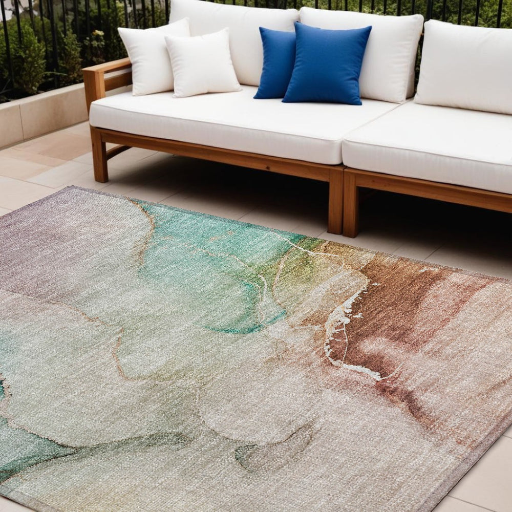 HomeRoots 5' Abstract Indoor Outdoor Area Rug - Stylish Washable Design for Living Spaces and Patios 10' X 14' 560482