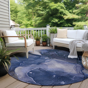 Homeroots 8' Round Blue Round Abstract Washable Non Skid Indoor Outdoor Area Rug Blue Polyester 560488