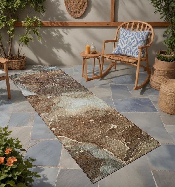 Homeroots 8' Runner Brown Abstract Washable Non Skid Indoor Outdoor Runner Rug Brown Polyester 560493