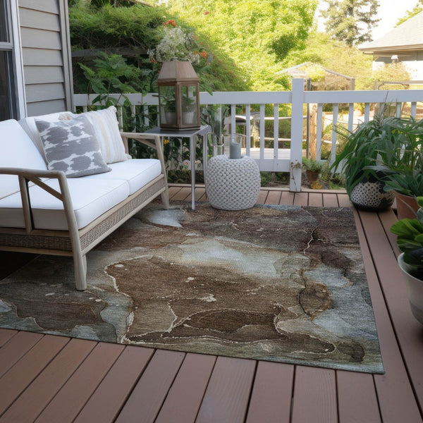 HomeRoots 5' Blue Abstract Area Rug - Washable, Non-Skid Design Perfect for Indoor and Outdoor Spaces 8' X 10' 560498