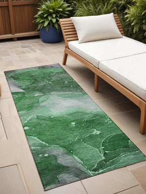 Homeroots 8' Runner Emerald Abstract Washable Non Skid Indoor Outdoor Runner Rug Emerald Polyester 560502