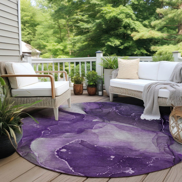 HomeRoots 5' Blue Abstract Area Rug - Washable, Non-Skid Design Perfect for Indoor and Outdoor Spaces 8' Round 560524