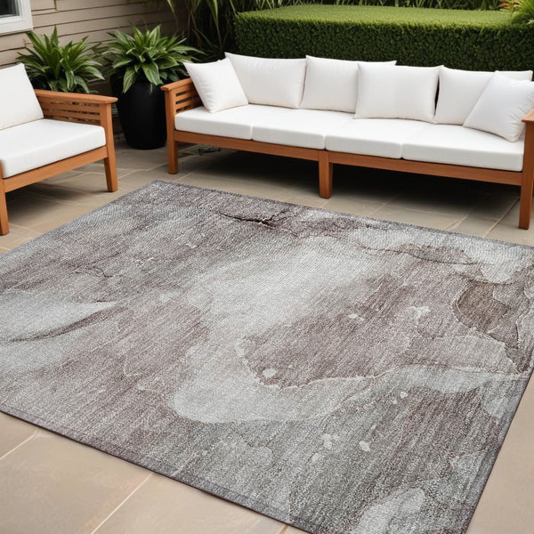 Homeroots 8' X 10' Taupe Abstract Washable Non Skid Indoor Outdoor Area Rug Taupe Polyester 560534