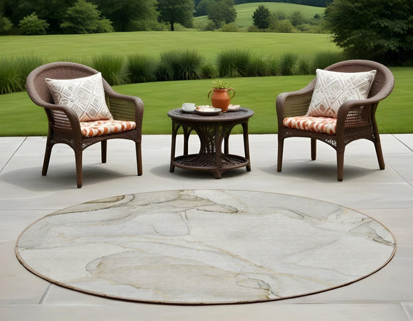 HomeRoots 5' Contemporary Beige and Ivory Abstract Washable Area Rug for Indoor and Outdoor Use, Non-Skid 8' Round 560542