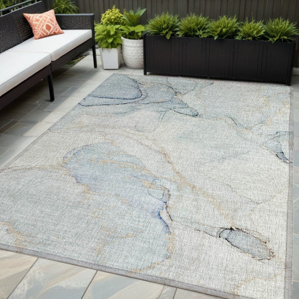 HomeRoots 5' Contemporary Beige and Ivory Abstract Washable Area Rug for Indoor and Outdoor Use, Non-Skid 5' X 8' 560559