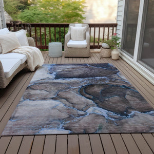 HomeRoots 5' Modern Gray and Gold Abstract Area Rug - Washable, Non-Skid, UV Resistant for Indoor/Outdoor Use 8' X 10' 560624