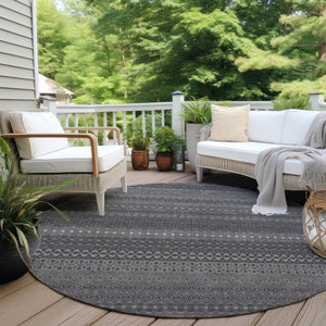 Homeroots 2' Artichoke Green Striped Washable Indoor Outdoor Runner Rug - Stylish, Stain-resistant Design 8' Round Polyester 560722