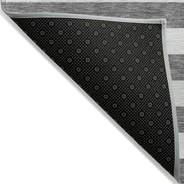 HomeRoots 5' Striped Washable Area Rug - Modern Black and White Design for Indoor or Outdoor Spaces, Durable! 5' X 8' 560811