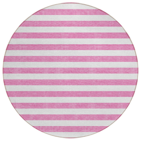 HomeRoots 5' Striped Washable Area Rug - Modern Black and White Design for Indoor or Outdoor Spaces, Durable! 8' Round 560911