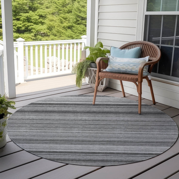 Homeroots 8' Round Gray Round Striped Washable Non Skid Indoor Outdoor Area Rug Gray Polyester 561019