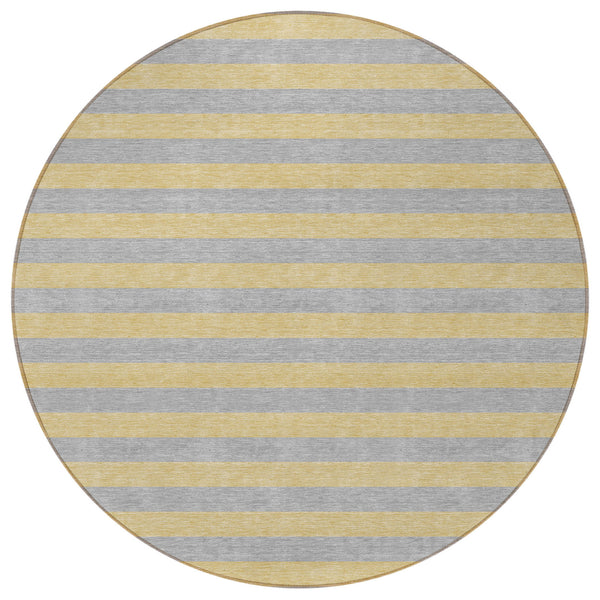Homeroots 8' Round Silver Round Striped Washable Non Skid Indoor Outdoor Area Rug Silver Polyester 561109