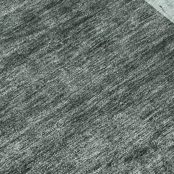 Homeroots 2' Abstract Washable Indoor Outdoor Runner Rug - Stylish, Stain Resistant Design For Any Space Emerald Polyester 561312