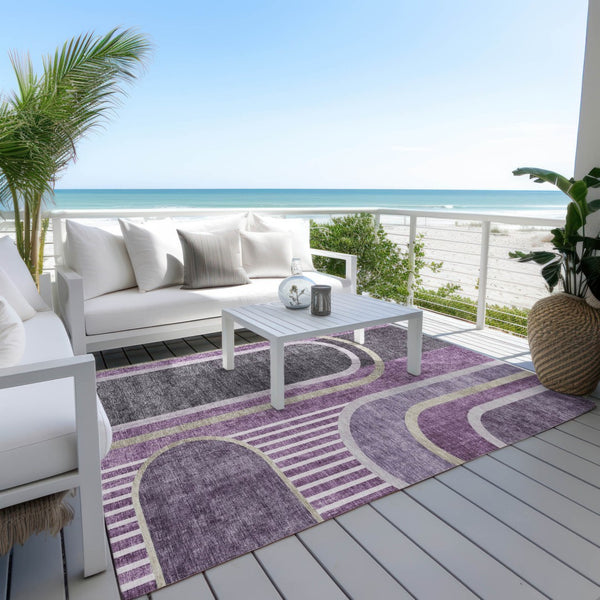 Homeroots 2' Abstract Washable Indoor Outdoor Runner Rug - Stylish, Stain Resistant Design For Any Space Purple Polyester 561337