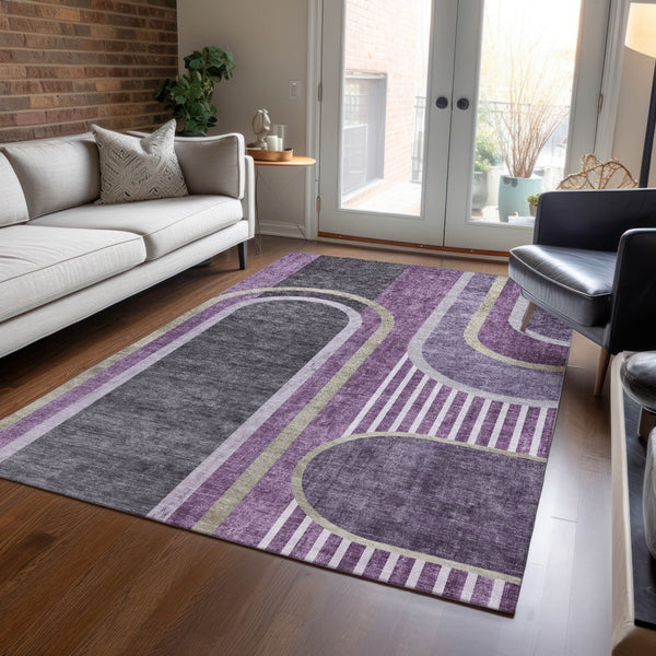 Homeroots 2' Abstract Washable Indoor Outdoor Runner Rug - Stylish, Stain Resistant Design For Any Space Purple Polyester 561337