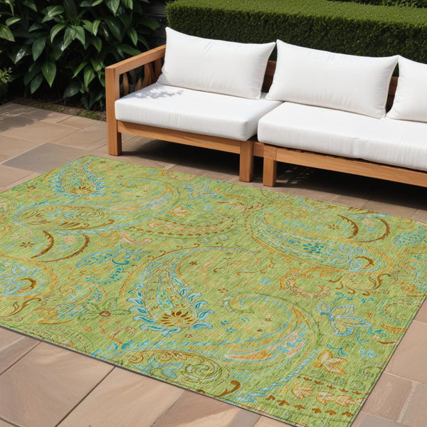 Homeroots 9' X 12' Artichoke Green Paisley Washable Indoor Outdoor Area Rug Aloe Polyester 561381