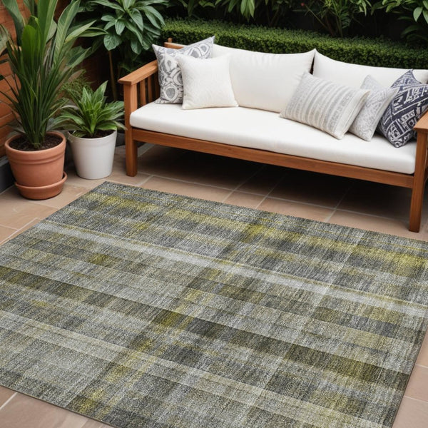 HomeRoots 5' X 8' Plaid Washable Area Rug - Durable, Non-Skid Design for Indoor/Outdoor Use & Easy Care Solutions Gray 561481