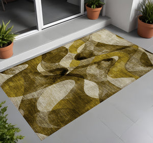 Homeroots 3' X 5' Coffee Abstract Washable Non Skid Indoor Outdoor Area Rug Coffee Polyester 561582