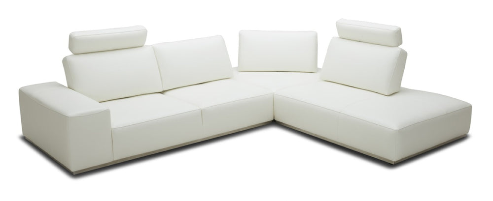 VIG Furniture Martha Right-Facing Modern Sectional Sofa In Off-White Leather Split With Tufted Seats & Adjustable Backs VGKK5615B-M2827
