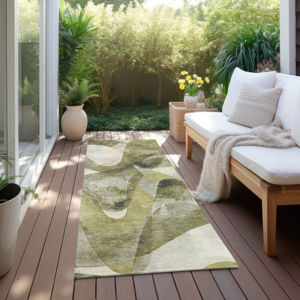 Homeroots 5' X 8' Abstract Washable Non-skid Area Rug For Indoor & Outdoor Spaces - Stain Resistant Design Olive Polyester 561607