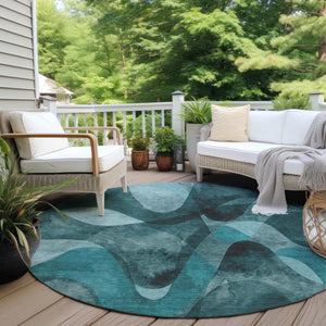 Homeroots 8' Round Teal Round Abstract Washable Non Skid Indoor Outdoor Area Rug Teal Polyester 561629