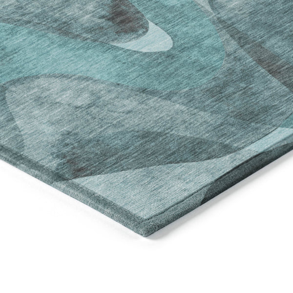 Homeroots 5' X 8' Abstract Washable Non-skid Area Rug For Indoor & Outdoor Spaces - Stain Resistant Design Teal Polyester 561631