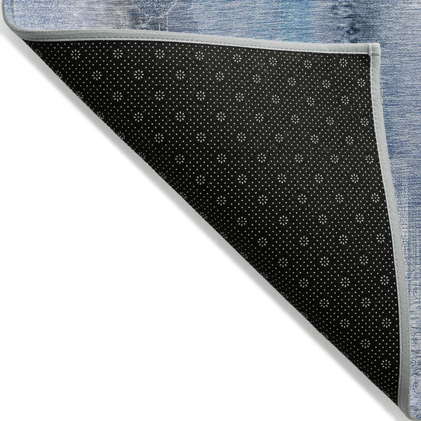 Homeroots 8' Runner Blue Washable Non Skid Indoor Outdoor Runner Rug Blue Polyester 561643