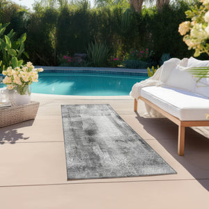 Homeroots 8' Runner Gray Washable Non Skid Indoor Outdoor Runner Rug Gray Polyester 561652