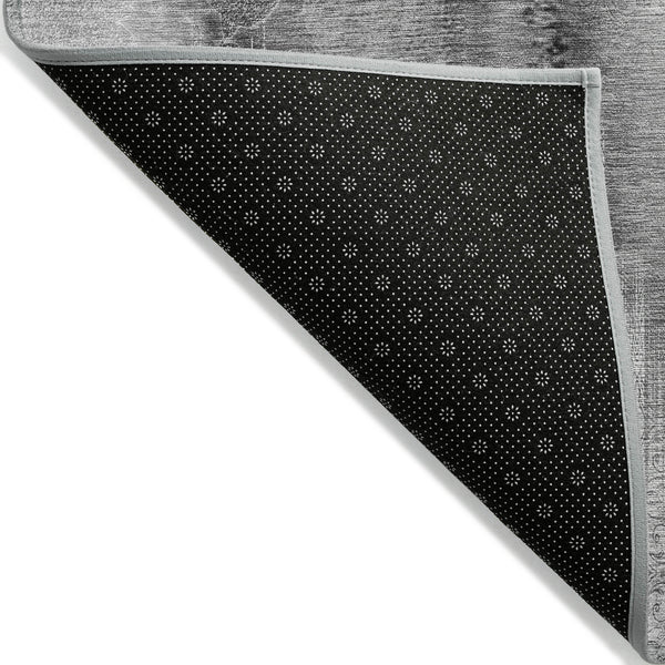 Homeroots 8' Runner Gray Washable Non Skid Indoor Outdoor Runner Rug Gray Polyester 561652