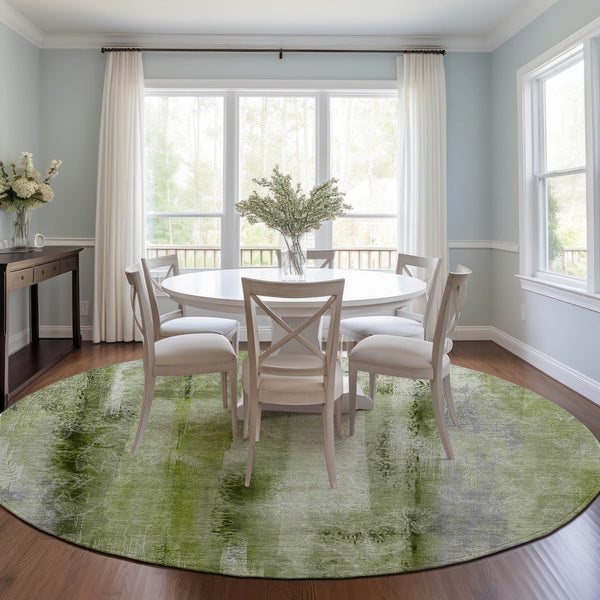 Homeroots 8' Round Sage Round Washable Non Skid Indoor Outdoor Area Rug Sage Polyester 561674