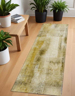 Homeroots 8' Runner Taupe Washable Non Skid Indoor Outdoor Runner Rug Taupe Polyester 561679