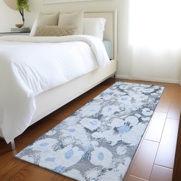 Homeroots 8' Runner Denim Blue Floral Washable Non Skid Indoor Outdoor Runner Rug Denim Polyester 561706