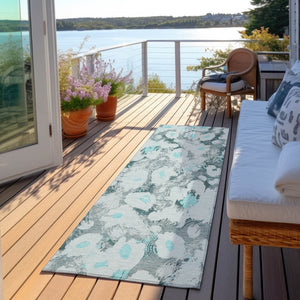 Homeroots 9' X 12' Floral Washable Stain Resistant Non-skid Indoor Outdoor Area Rug For Family-friendly Spaces Teal Polyester 561733