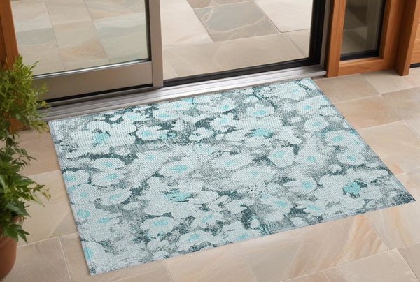 Homeroots 3' X 5' Teal Floral Washable Non Skid Indoor Outdoor Area Rug Teal Polyester 561735