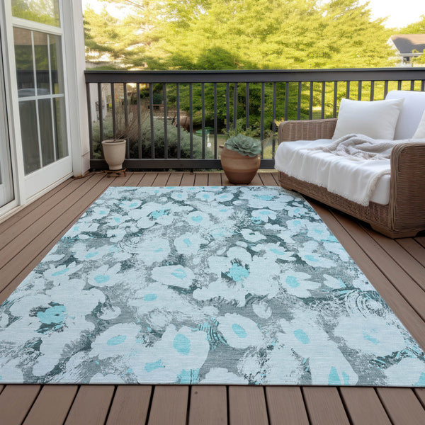 Homeroots 3' X 5' Teal Floral Washable Non Skid Indoor Outdoor Area Rug Teal Polyester 561735