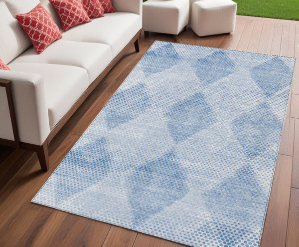 Homeroots 3' X 5' Geometric Washable Non-skid Area Rug For Indoor And Outdoor Spaces - Stain Resistant Charm Blue Polyester 561745