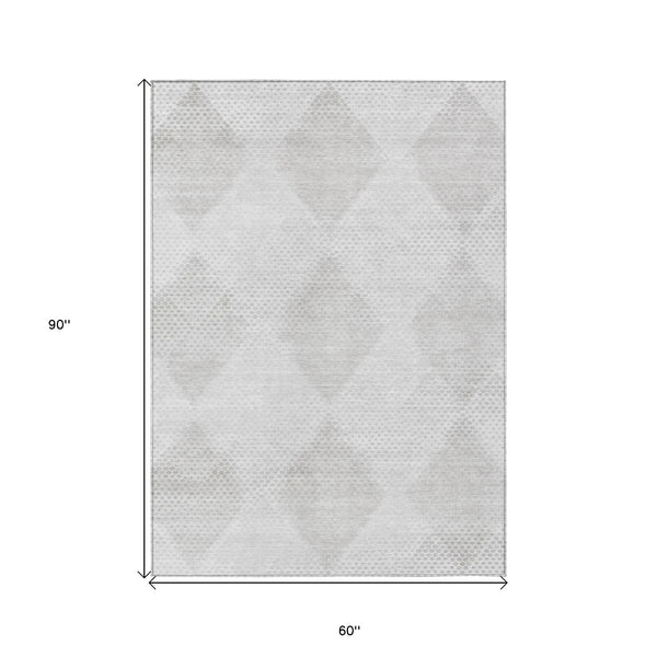 Homeroots 5' X 8' Ivory Geometric Washable Non Skid Indoor Outdoor Area Rug Ivory Polyester 561763