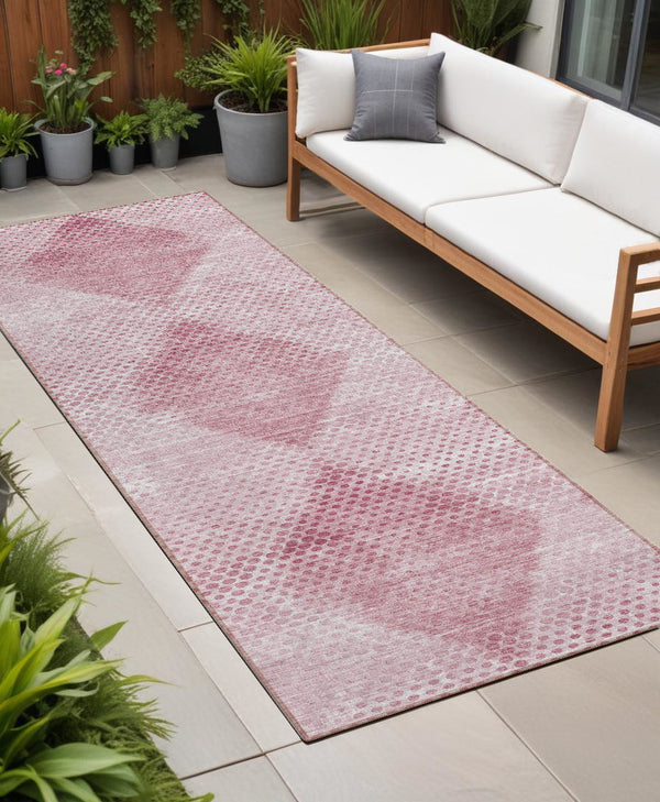 Homeroots 8' Runner Merlot Geometric Washable Non Skid Indoor Outdoor Runner Rug Merlot Polyester 561778