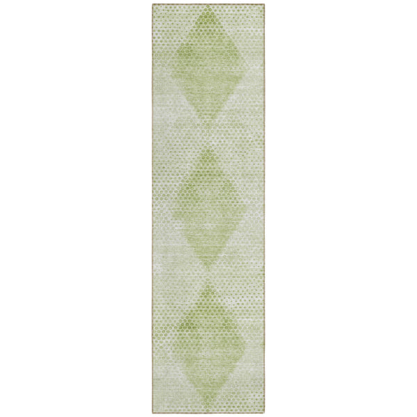 Homeroots 8' Runner Mint Green Geometric Washable Non Skid Indoor Outdoor Runner Rug Mint Polyester 561787