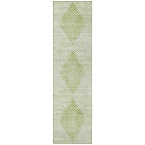 Homeroots 8' Runner Mint Green Geometric Washable Non Skid Indoor Outdoor Runner Rug Mint Polyester 561787