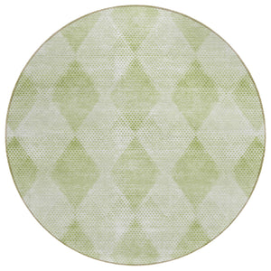 Homeroots 8' Round Mint Green Round Geometric Washable Non Skid Indoor Outdoor Area Rug Mint Polyester 561791