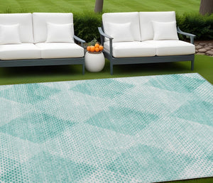 Homeroots 8' X 10' Teal Geometric Washable Non Skid Indoor Outdoor Area Rug Teal Polyester 561801