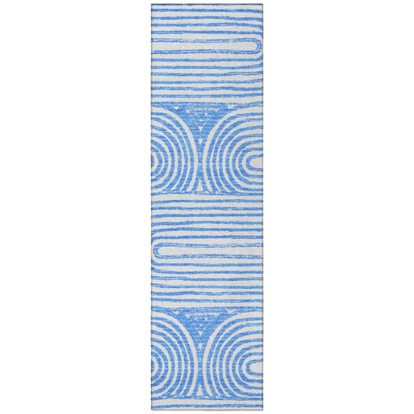 Homeroots 8' Runner Blue And White Abstract Washable Non Skid Indoor Outdoor Runner Rug Blue Polyester 561814