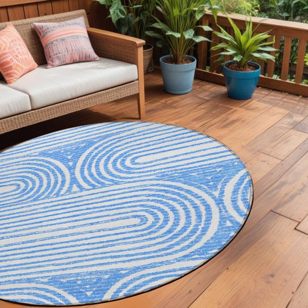 Homeroots 3' X 5' Stylish Abstract Washable Non-skid Area Rug For Indoor And Outdoor Use, Stain Resistant Blue Polyester 561818