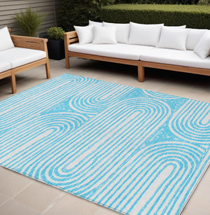 Homeroots 3' X 5' Stylish Abstract Washable Non-skid Area Rug For Indoor And Outdoor Use, Stain Resistant Teal Polyester 561875