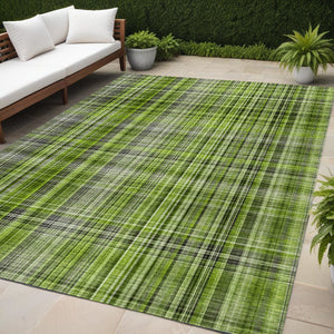 Homeroots 2' Stylish Plaid Washable Non-skid Indoor Outdoor Area Rug For Kids And Pets In Chic Design Green Polyester 561880