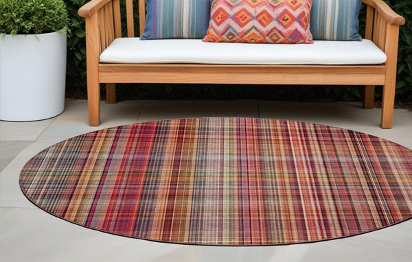 Homeroots 2' Stylish Plaid Washable Non-skid Indoor Outdoor Area Rug For Kids And Pets In Chic Design Red Polyester 561917